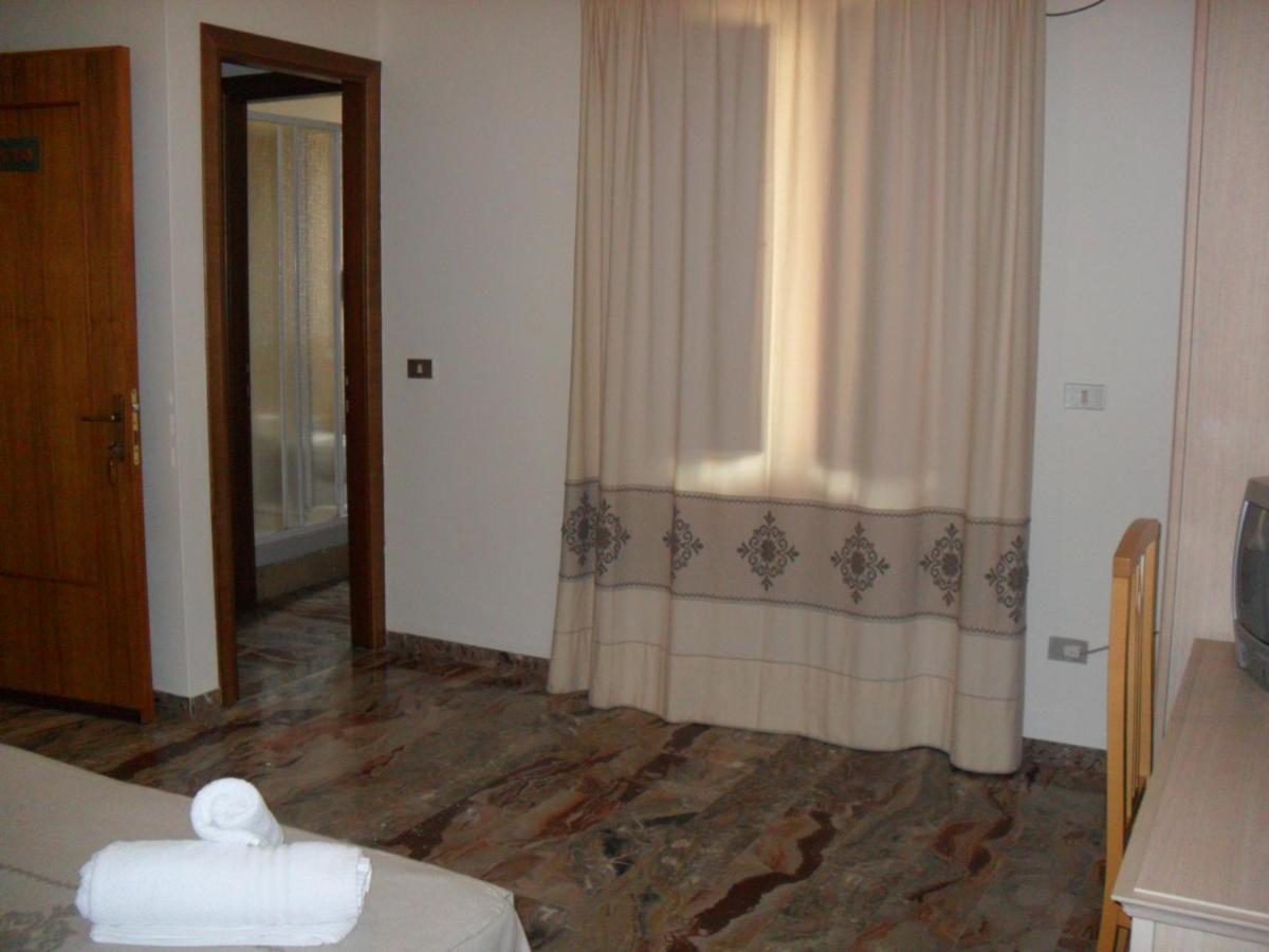 Plammas Hotel 3*